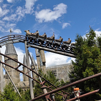 【USJ】フライト・オブ・ザ・ヒッポグリフってどんなアトラクション？怖い？身長制限、ストーリー、待ち時間など完全ガイド！