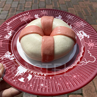 【うきわまん】ディズニー食べ歩きの定番グルメ！販売場所・値段・味を解説☆