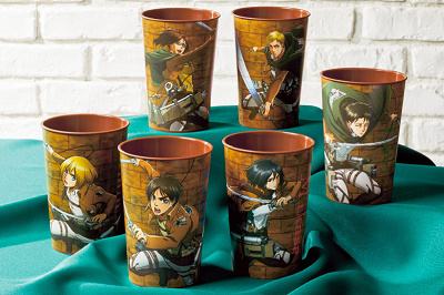 進撃の巨人ドリンクカップ