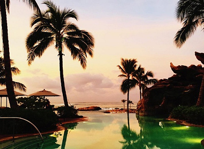 アウラニのプール