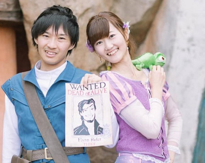 ディズニーカップル仮装③ラプンツェル&ユージーンの仮装