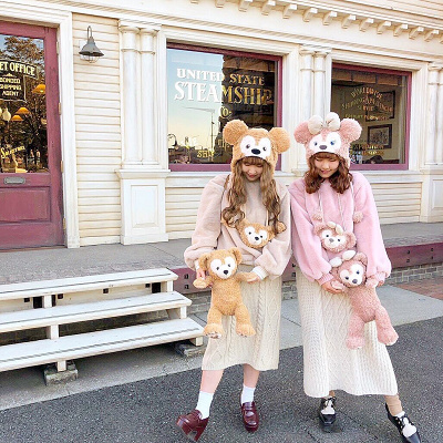 極寒】12月のディズニーの服装まとめ！おすすめのアイテムは？コーデ例や持ち物も！