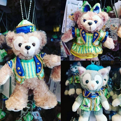 クリスタル・ウィッシュ・ジャーニーコスチュームのダッフィー&フレンズぬいぐるみバッチ