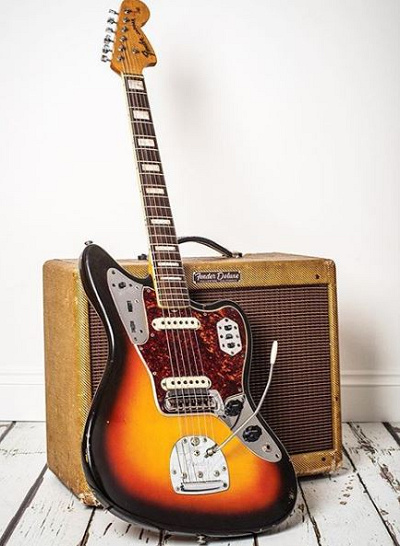 エンディングはアヴリル・ラヴィーンが担当