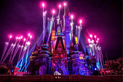 ディズニー映画の名場面が登場