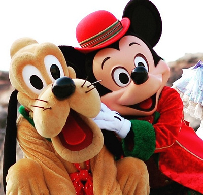 ディズニー】人気の犬キャラ「プルート」徹底解説！グッズ・誕生日