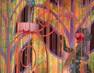 イッツ・ア・スモールワールド