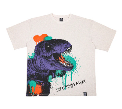 ジュラシックワールドのTシャツ