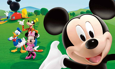 Disney セル画 ミッキー ディズニー５大キャラクター 61AKpqOdJ9L._UF350,350_QL50_.jpg