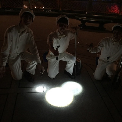 ライトが隠れミッキーに