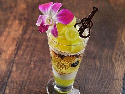 テディ・ルーズヴェルト・ラウンジ】シーでお酒を飲むならココ！豊富な