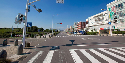 P1:県立湘南海岸公園中部駐車場入り口