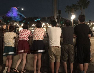 パークTシャツコーデ