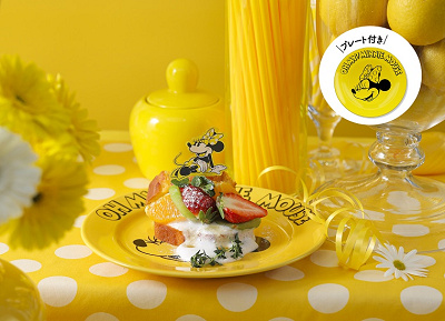 フルーツたっぷりサンドウィッチ