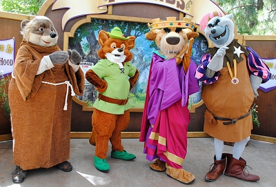 「どこか違う作品で見たことある…」という既視感あるキャラクターの多い『ロビン・フッド』の中でも個性的なシルエットのシェリフ