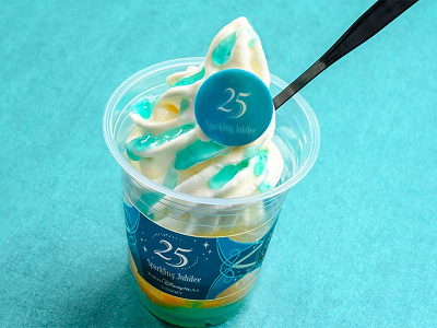 スペシャルサンデー（ライチーゼリー、わらび餅、みかん）