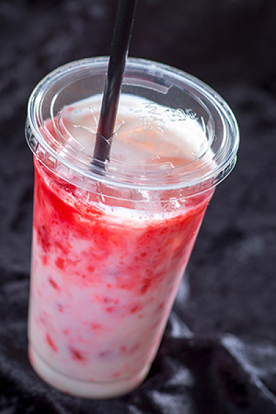 ストロベリー&レモンラッシー