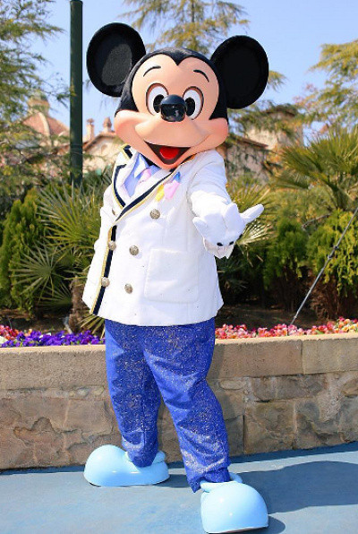 オリジナルコスチュームは必見