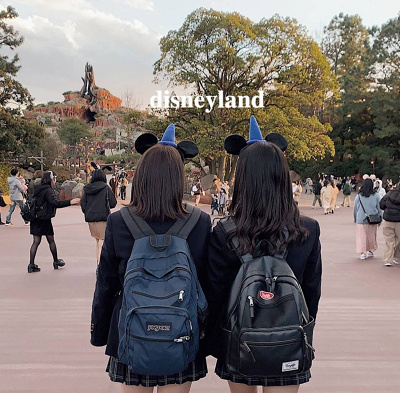 制服ディズニー