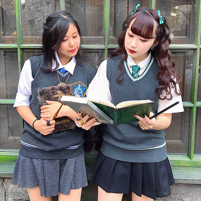 制服の双子コーデ