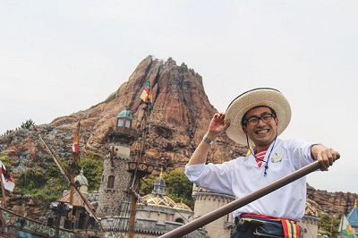 東京ディズニーシーのヴェネツィアン・ゴンドラアトラクションキャストさん