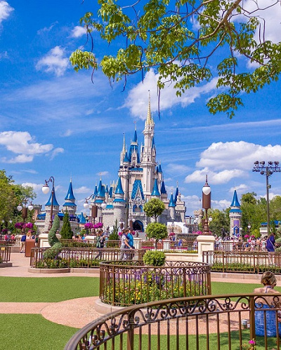 必見】海外ディズニーを6つのポイントで徹底比較！おすすめはどこ？