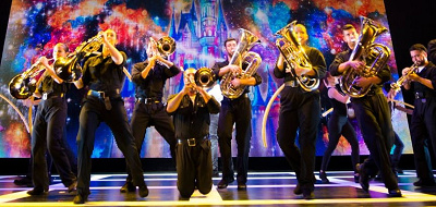 音楽パフォーマンス集団「ブラスト！」とは？