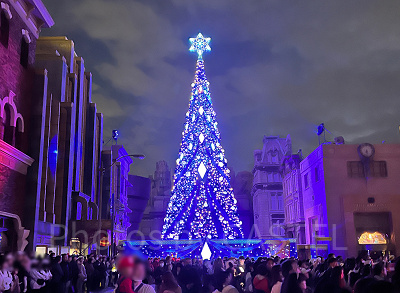 USJのクリスマスツリー2023