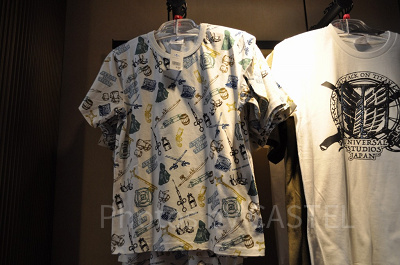 総柄Tシャツ