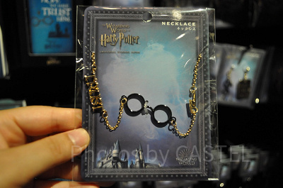 Harry’s Glasses（ハリーズグラッシーズ）の丸眼鏡ネックレス