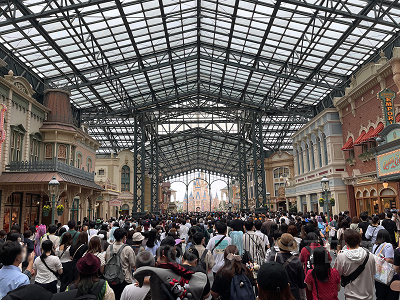  2022年9月15日(木)開園直後のワールドバザール