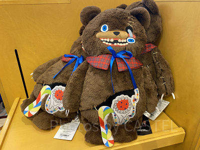 ユニバハロウィン2022グッズ：ハミクマクッション