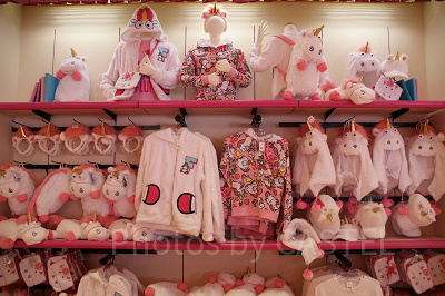 「イッツ・ソー・フラッフィ！」店内