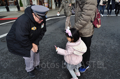 USJの治安を守っているUSJのセキュリティークルーは迷子センターの対応もしています