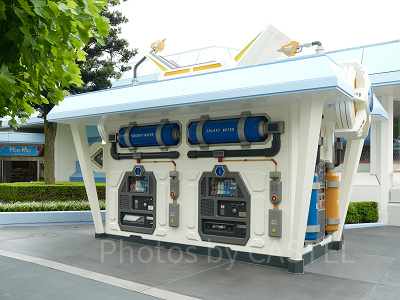 トゥモローランド（プラズマレイズダイナー前）の自動販売機