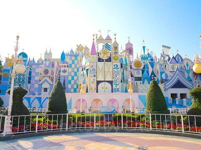香港ディズニーランドのアトラクション：イッツ・ア・スモール・ワールド