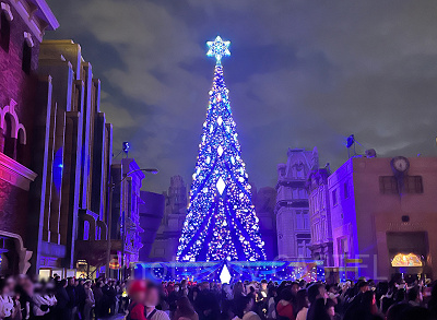 USJのクリスマスツリー2023