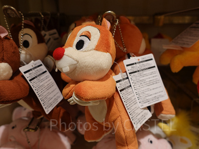 ディズニー肩のせぬいぐるみ（デール）