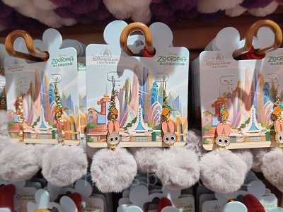 上海ディズニーズートピアグッズ：ジュディのイヤーカフ