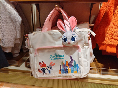 上海ディズニーズートピアグッズ：ジュディのカバン