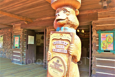 クマたちの騒がしい演奏会♪