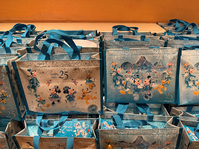 アーモンドチョコレートバー(ディズニーシー25周年グッズ)