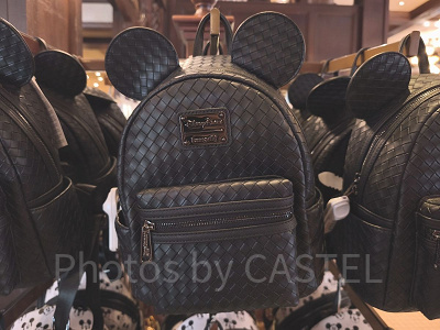 アナハイムディズニーラウンジフライ（Loungefly）：ブラック（編込風型押し）