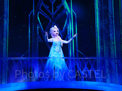 アナとエルサのフローズンジャーニー