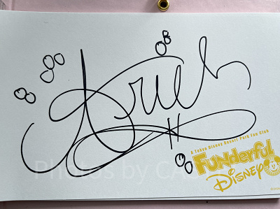 ディズニーキャラクターサイン18連発！レアなサインも！