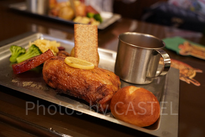 進撃の巨人フードメニュー