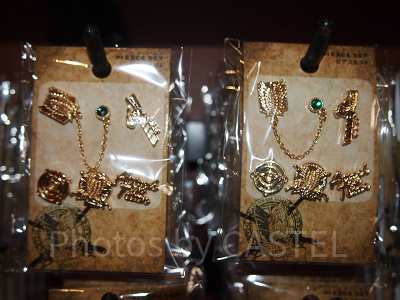 進撃の巨人ピアスセット