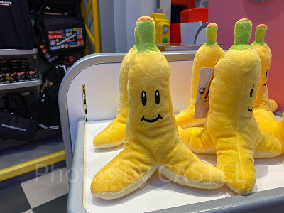 バナナのぬいぐるみペンケース