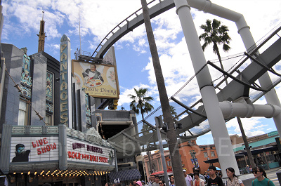 USJのユニバーサル・モンスターズ・ロックンロールショー前