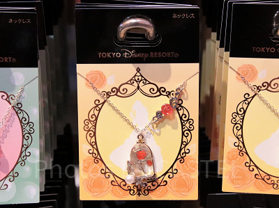 ベルのネックレス